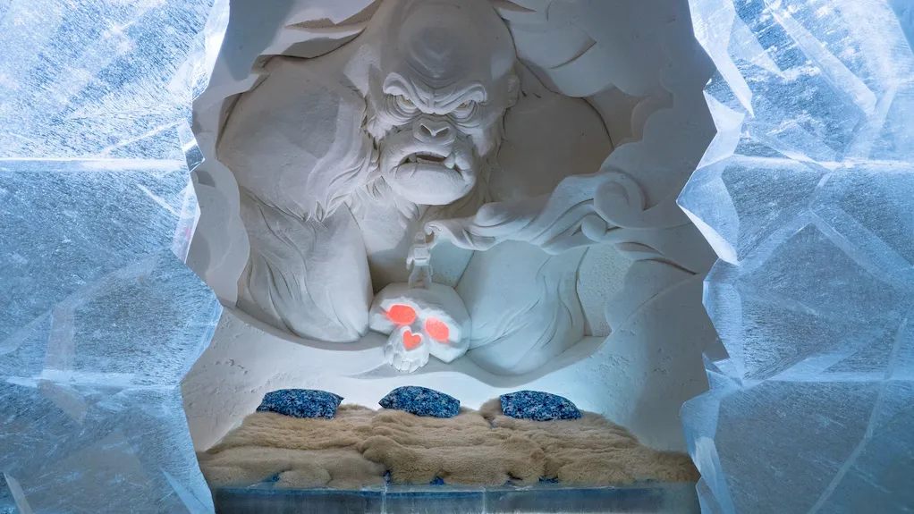 SnowHotel